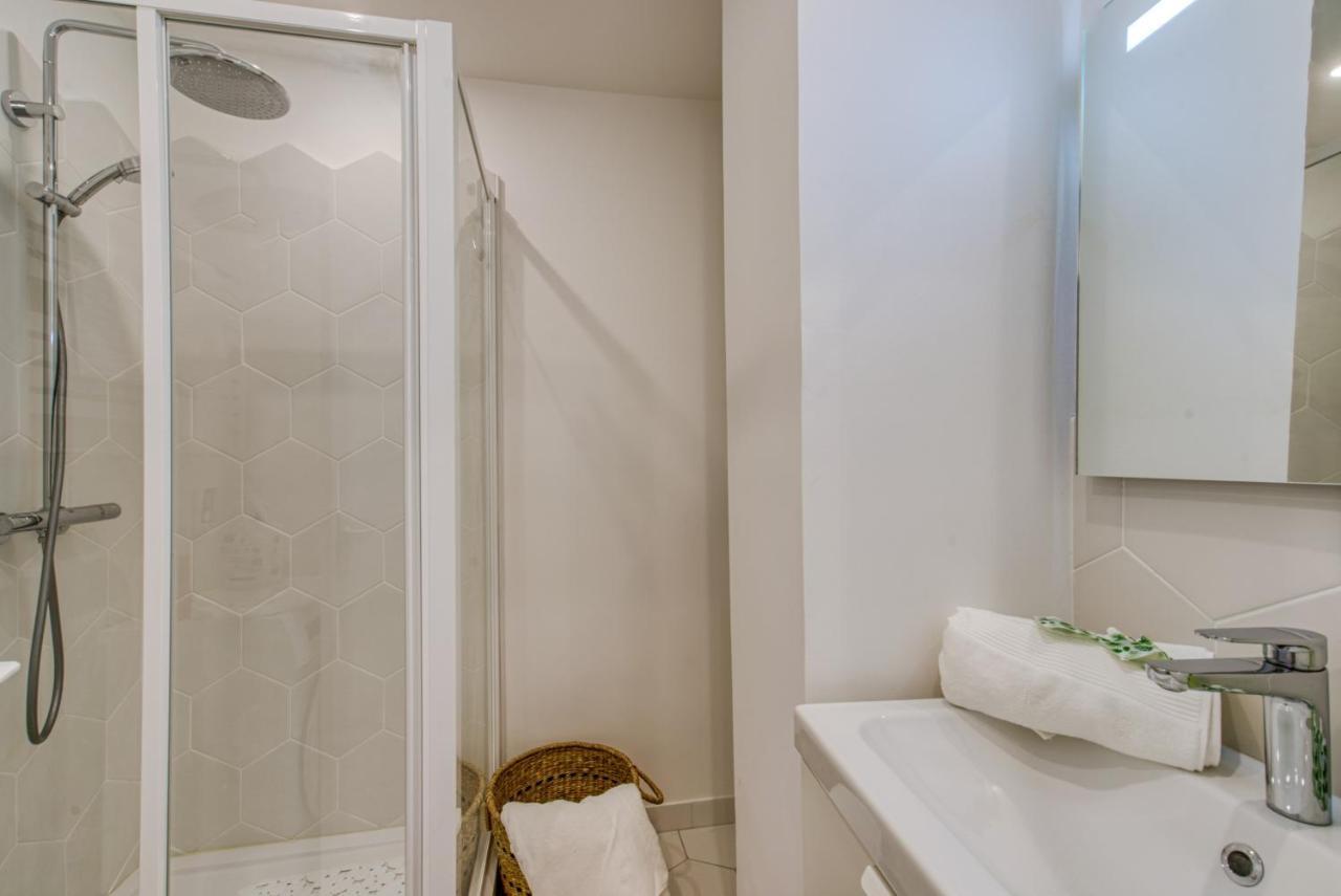 ST JOBIS - Charmant appartement, moderne et refait à neuf, Vieux-Nizza Esterno foto